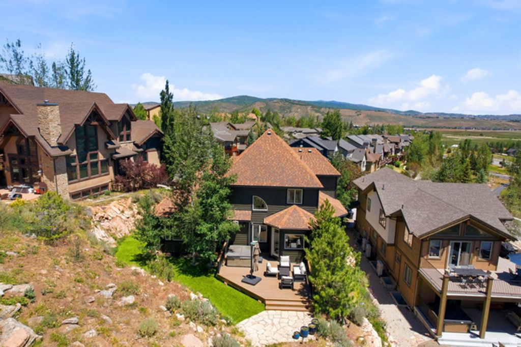 Image 34 of property listing at 5405 BOBSLED BLVD, Park City, UT 84098