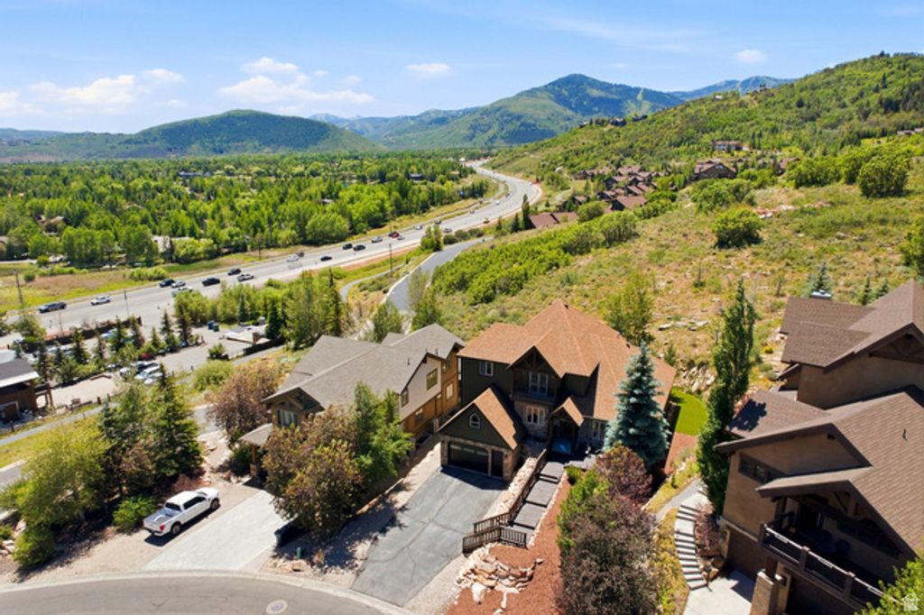 Image 36 of property listing at 5405 BOBSLED BLVD, Park City, UT 84098