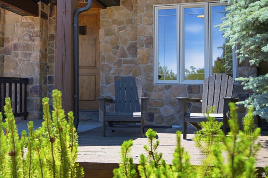 Image 40 of property listing at 5405 BOBSLED BLVD, Park City, UT 84098