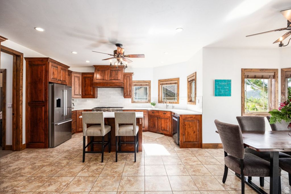 Image 8 of property listing at 5405 BOBSLED BLVD, Park City, UT 84098