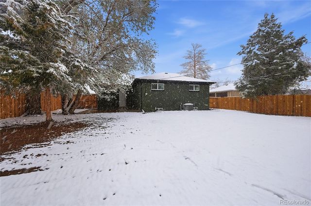 2220 Samuel Drive, Denver, CO 80221