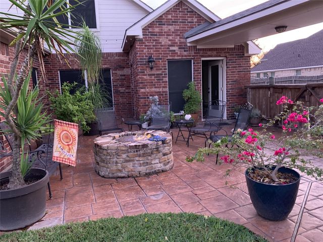 11301 Misty Morning Street, Pearland, TX 77584