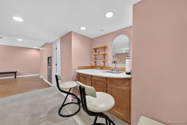 4171 Bridgeview Lane, Canton, MI 48188