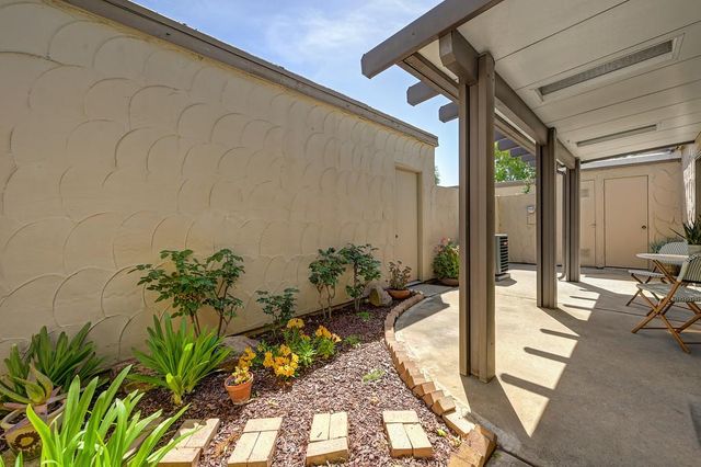 3224 Casitas Bonito, Sacramento, CA 95825
