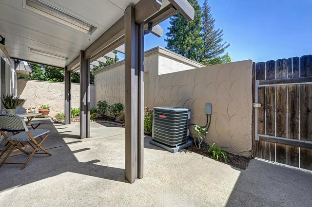 3224 Casitas Bonito, Sacramento, CA 95825
