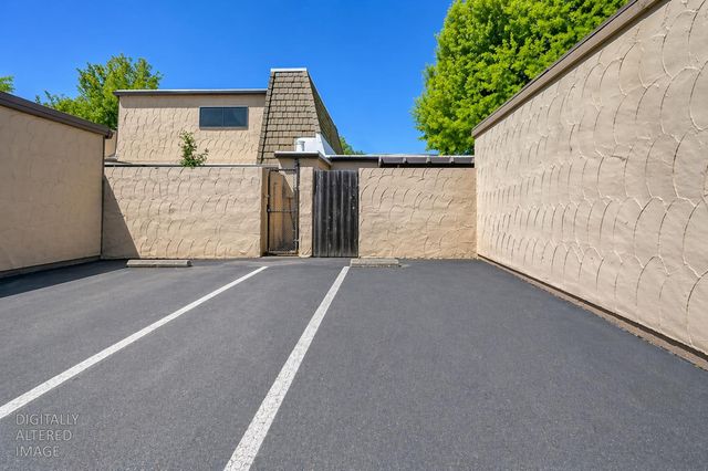 3224 Casitas Bonito, Sacramento, CA 95825