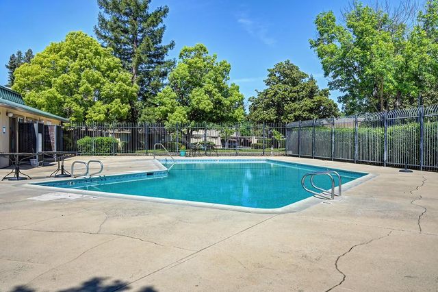3224 Casitas Bonito, Sacramento, CA 95825
