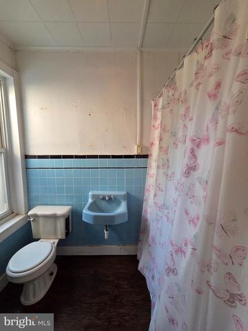 1648 COTTON ST, Reading, PA 19606