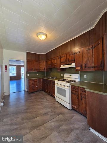 1648 COTTON ST, Reading, PA 19606