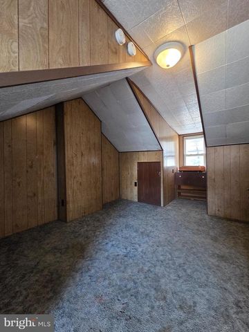 1648 COTTON ST, Reading, PA 19606