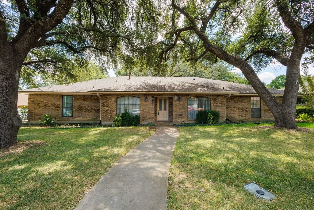 1426 Marlene Place, Desoto, TX 75115 — exterior