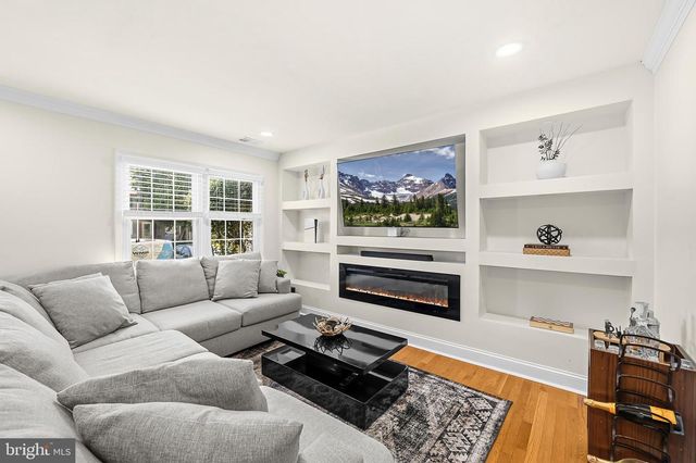 14705 ENDSLEY TURN, Woodbridge, VA 22193