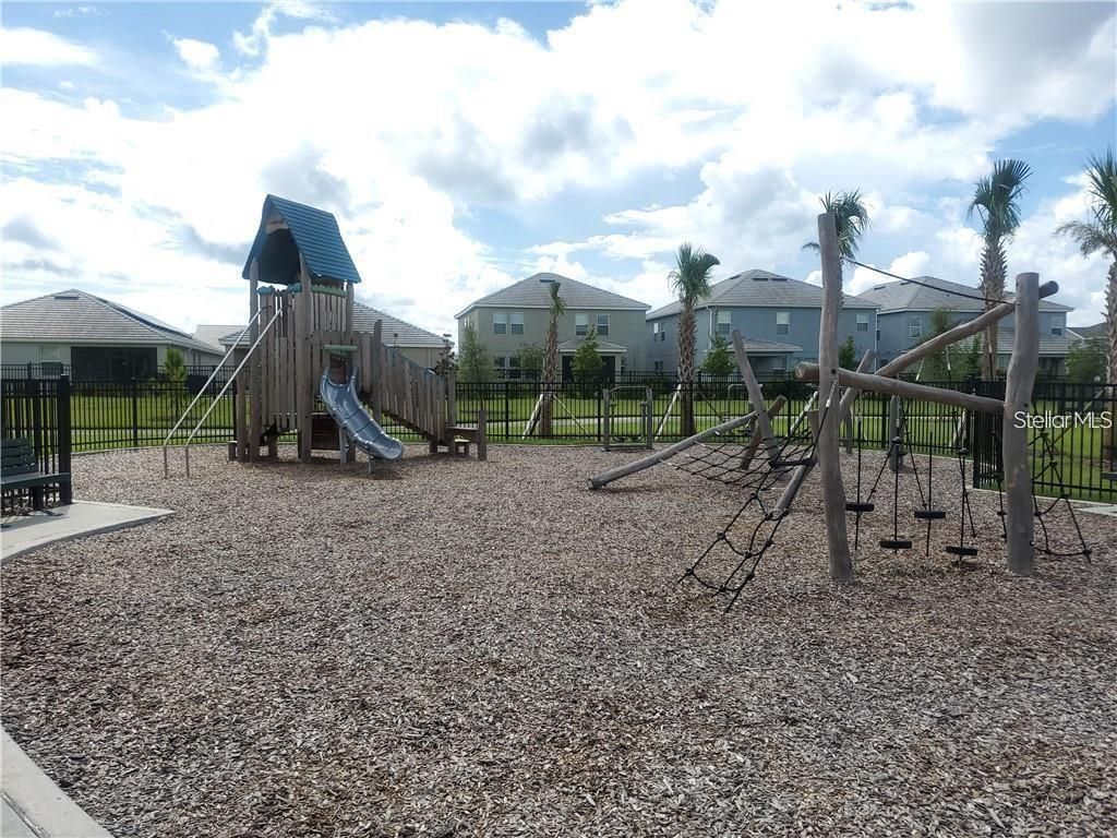 Image 26 of property listing at 11211 HISTORY AVENUE, Orlando, FL 32832