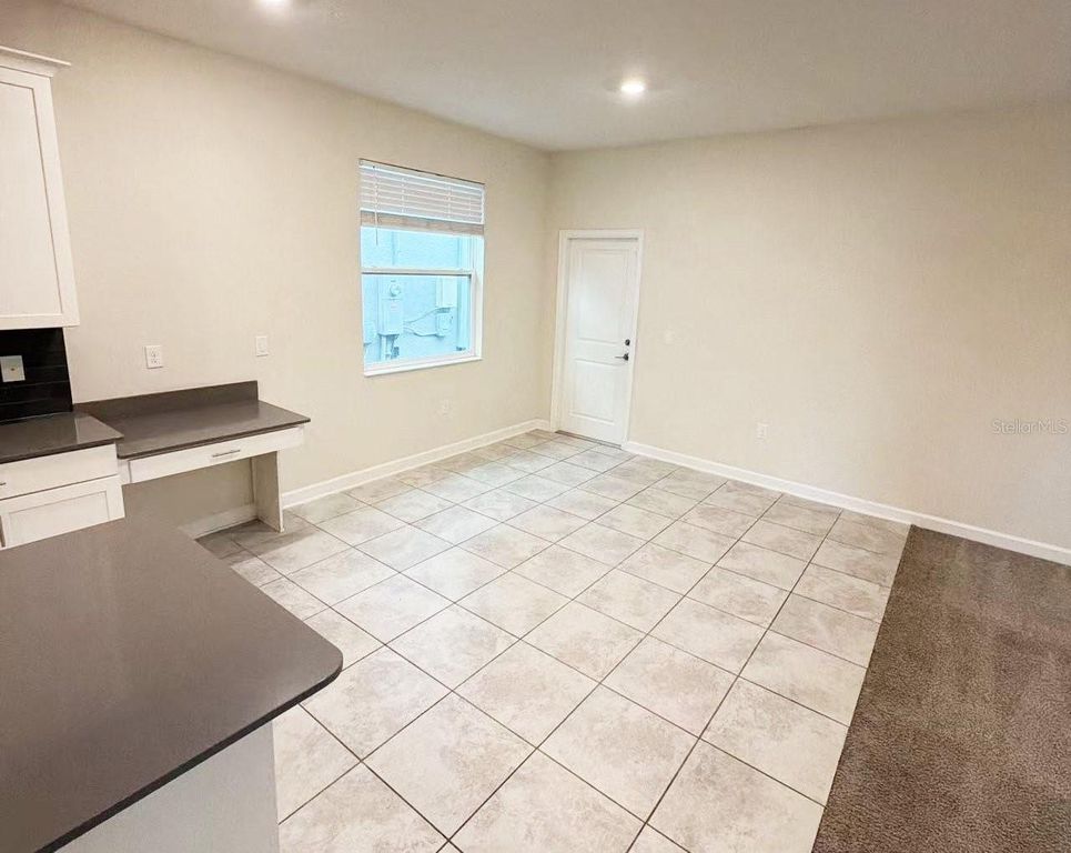 Image 6 of property listing at 11211 HISTORY AVENUE, Orlando, FL 32832