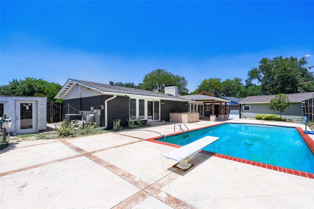 11608 Sonnet Drive, Dallas, TX 75229