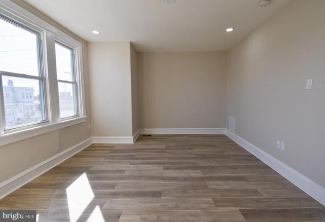 112 LAFAYETTE AVE, Darby, PA 19023