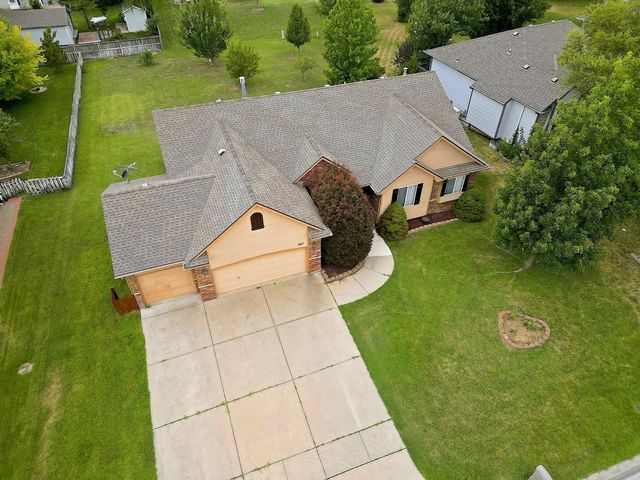 1011 S Sagebrush, Wichita, KS 67230