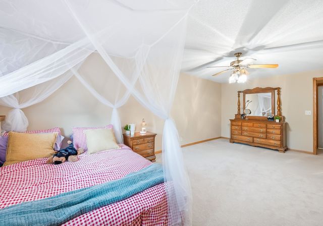 1011 S Sagebrush, Wichita, KS 67230