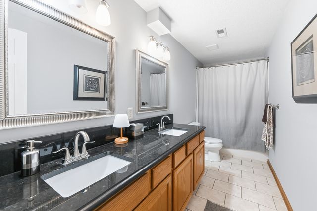 1011 S Sagebrush, Wichita, KS 67230