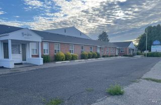 1525 E Addison D-1, Twin Falls, ID 83301