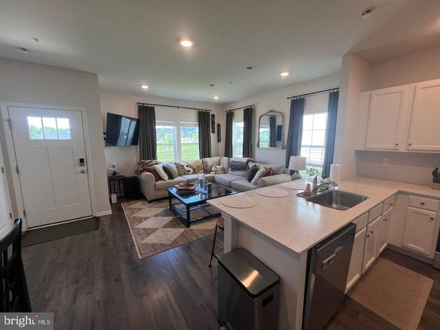 858 COTREL LN, Coatesville, PA 19320