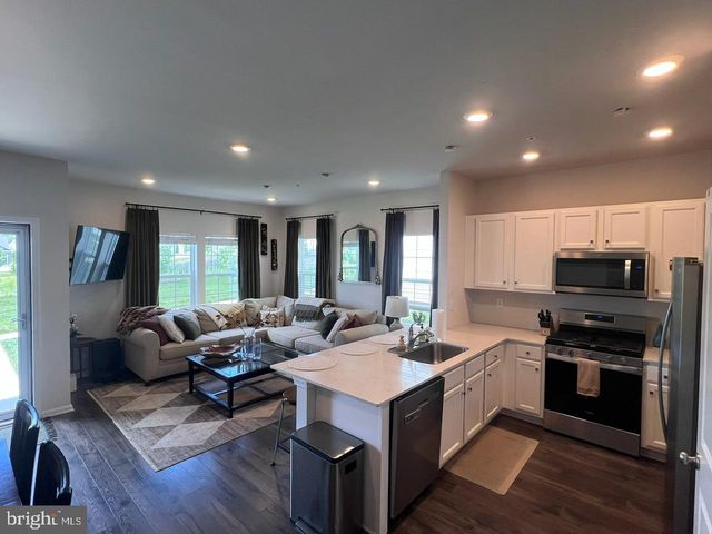 858 COTREL LN, Coatesville, PA 19320