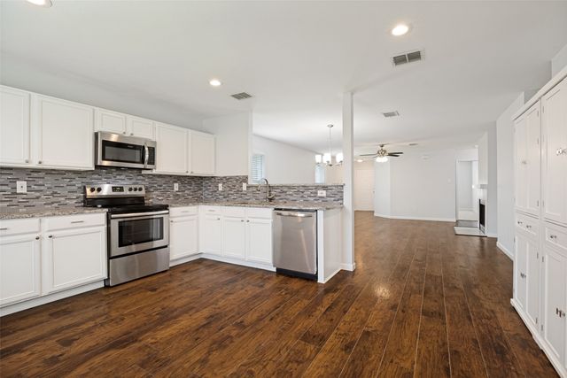 708 Claiborn Lane, Wylie, TX 75098