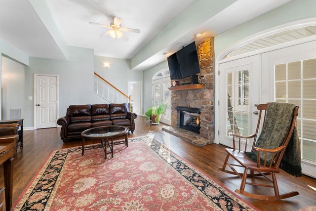 2510 Woodland Bluff, Heber Springs, AR 72543