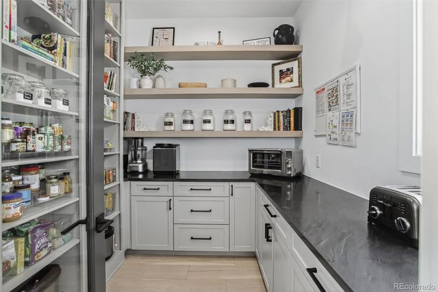 7536 Raphael Lane, Littleton, CO 80125