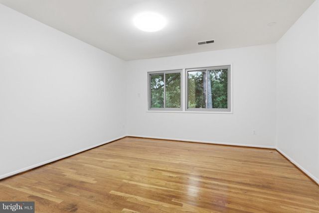 8804 MANSION FARM PL, Alexandria, VA 22309