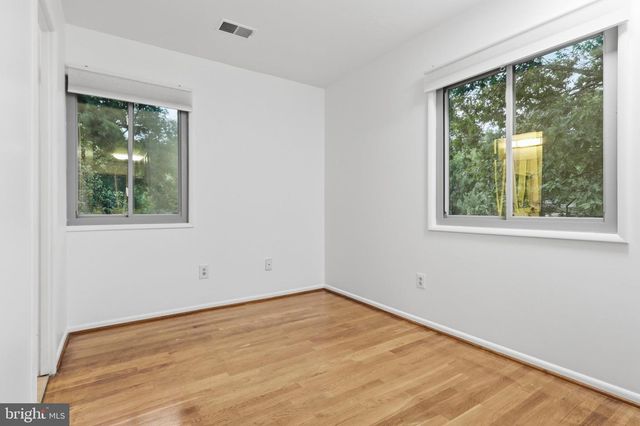 8804 MANSION FARM PL, Alexandria, VA 22309