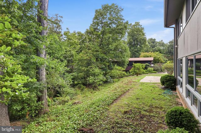 8804 MANSION FARM PL, Alexandria, VA 22309
