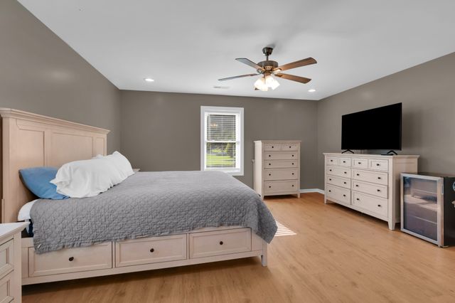 257 Whitaker Rd, Shelbyville, TN 37160