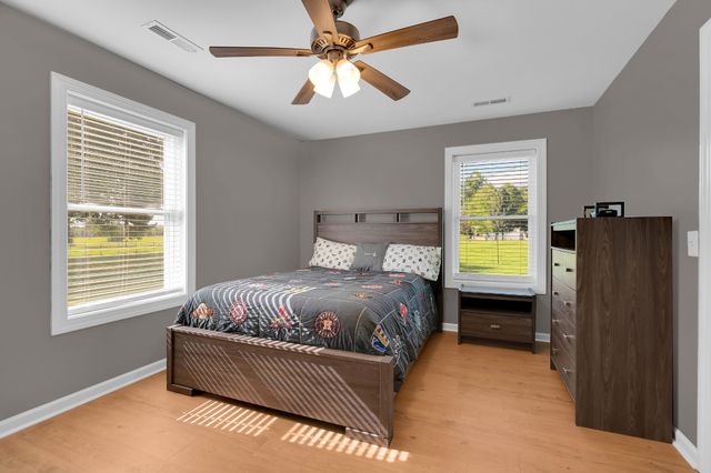 257 Whitaker Rd, Shelbyville, TN 37160