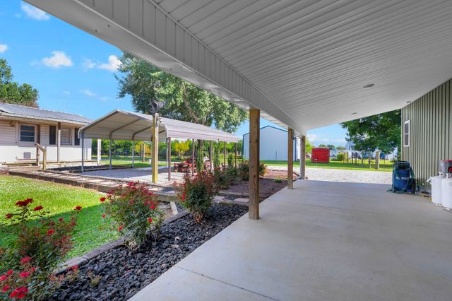 257 Whitaker Rd, Shelbyville, TN 37160