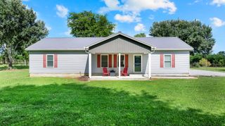 257 Whitaker Rd, Shelbyville, TN 37160