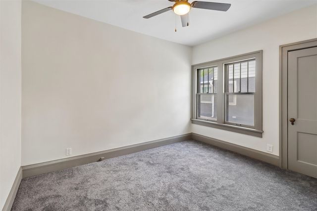 683 35th Street, Des Moines, IA 50312