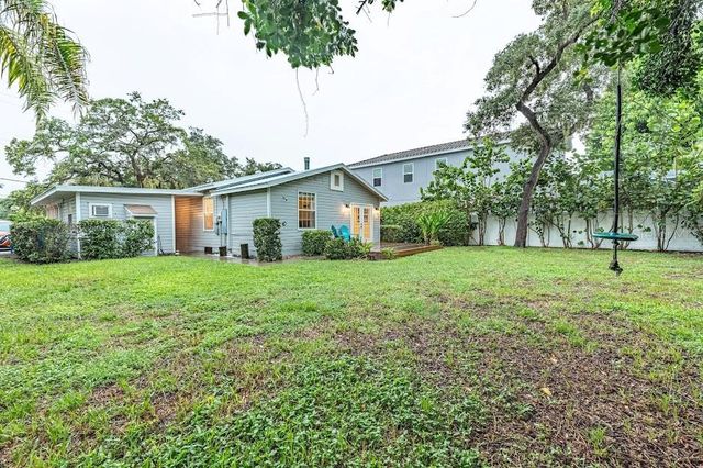 1837 WORRINGTON STREET, Sarasota, FL 34231