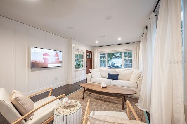 1837 WORRINGTON STREET, Sarasota, FL 34231