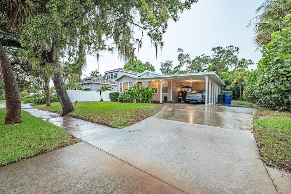 1837 WORRINGTON STREET, Sarasota, FL 34231