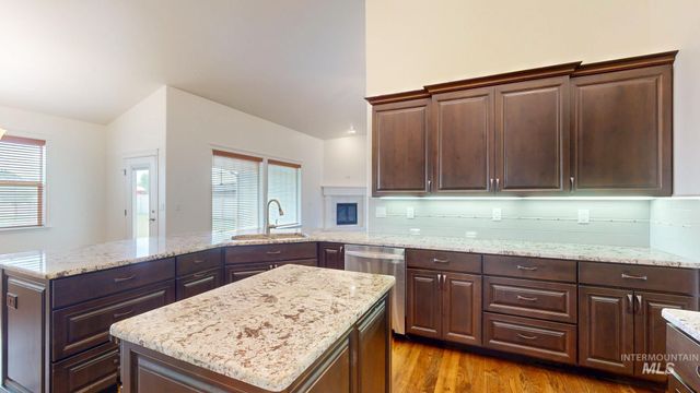 520 Sun Terrance Drive, Twin Falls, ID 83301
