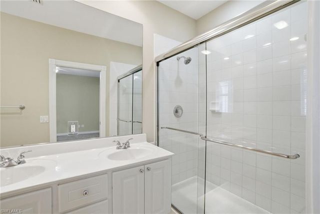 28285 Jeneva WAY, Bonita Springs, FL 34135