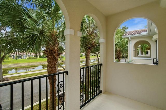 28285 Jeneva WAY, Bonita Springs, FL 34135