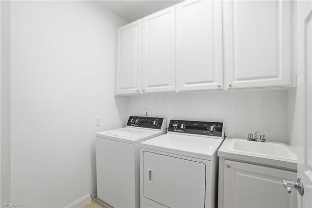 28285 Jeneva WAY, Bonita Springs, FL 34135