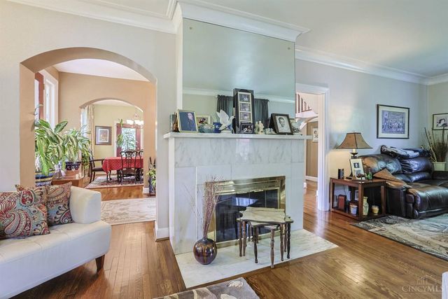 5721 Hamilton Avenue, Cincinnati, OH 45224