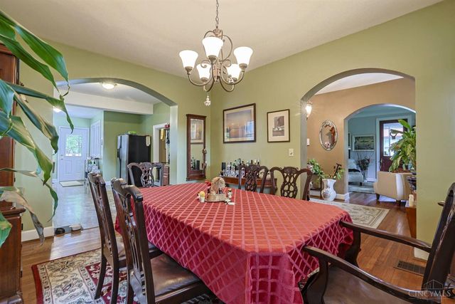 5721 Hamilton Avenue, Cincinnati, OH 45224