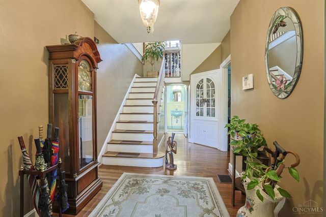 5721 Hamilton Avenue, Cincinnati, OH 45224