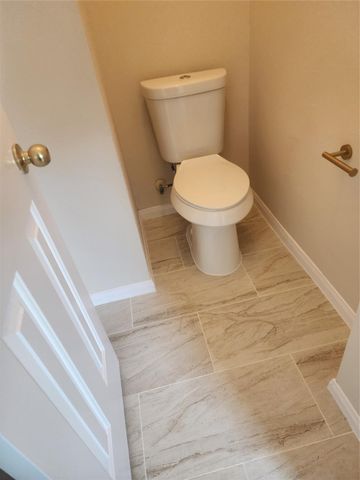 3923 Oak Plank Road, Fresno, TX 77545
