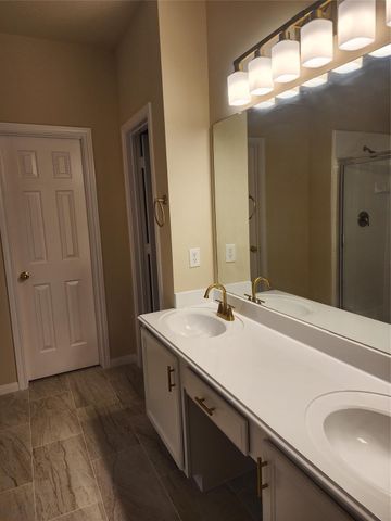 3923 Oak Plank Road, Fresno, TX 77545