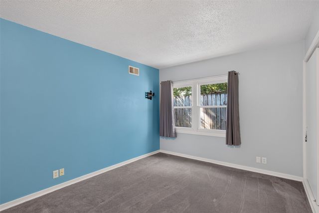 3724 Fleur Drive, Des Moines, IA 50321